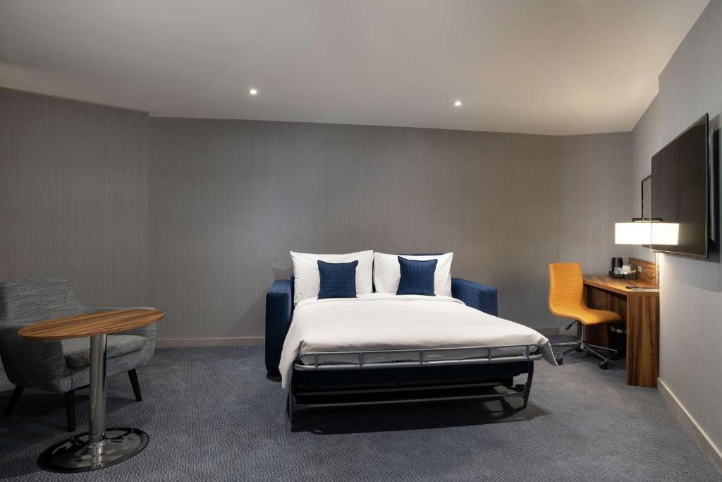 Hilton Garden Inn London Heathrow Terminal 2 and 3 - 
