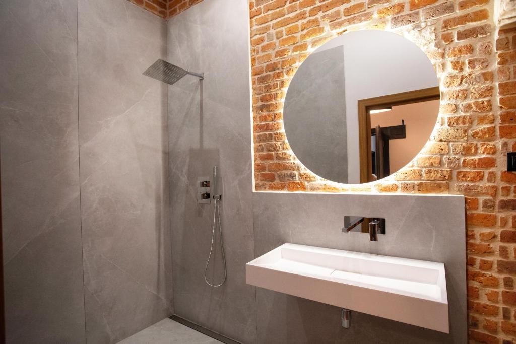 HOTEL TEATR - Resim 20