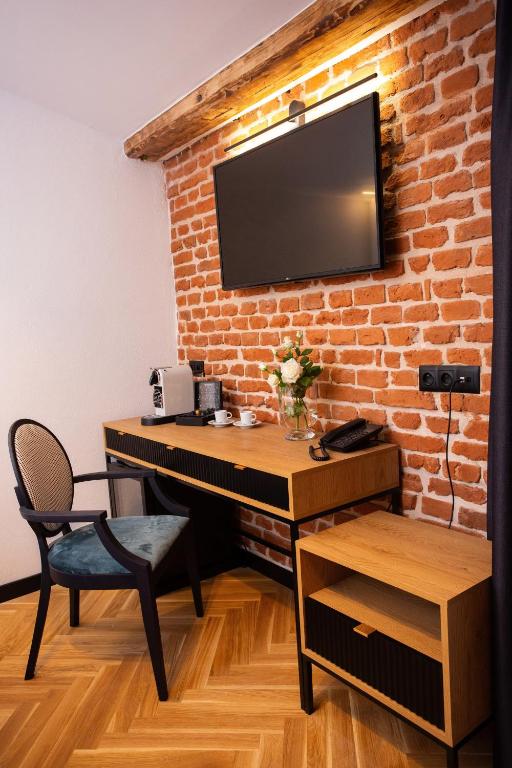 HOTEL TEATR - Resim 26