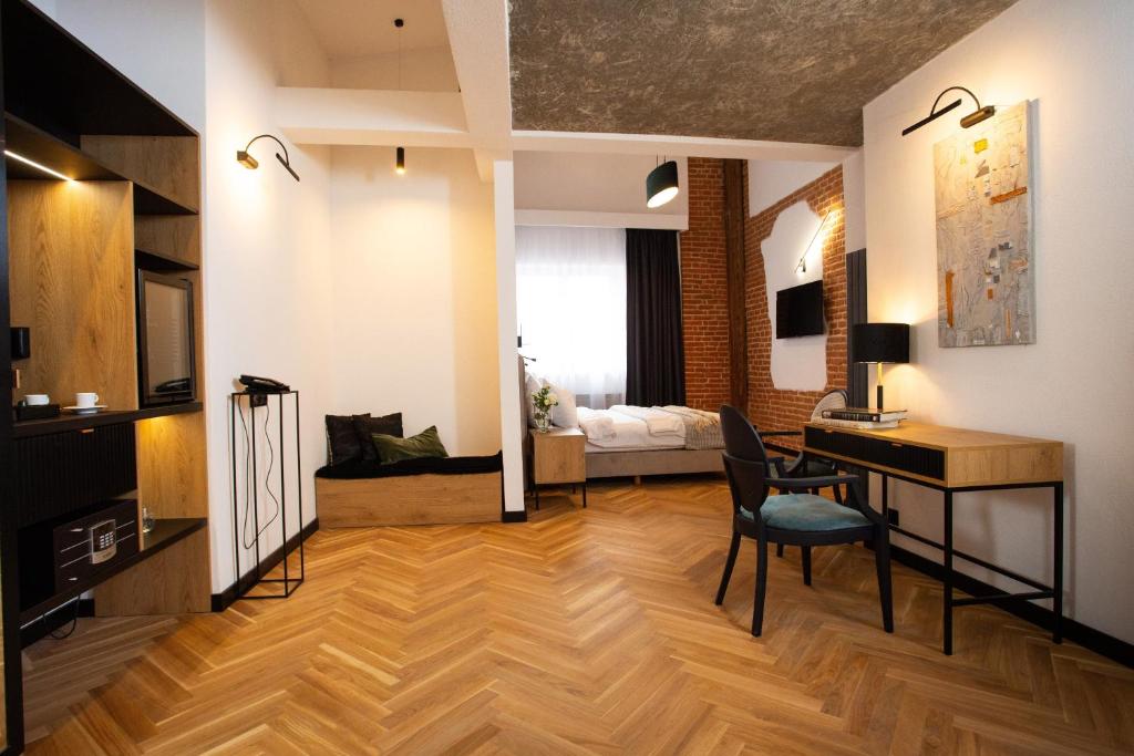 HOTEL TEATR - Resim 31