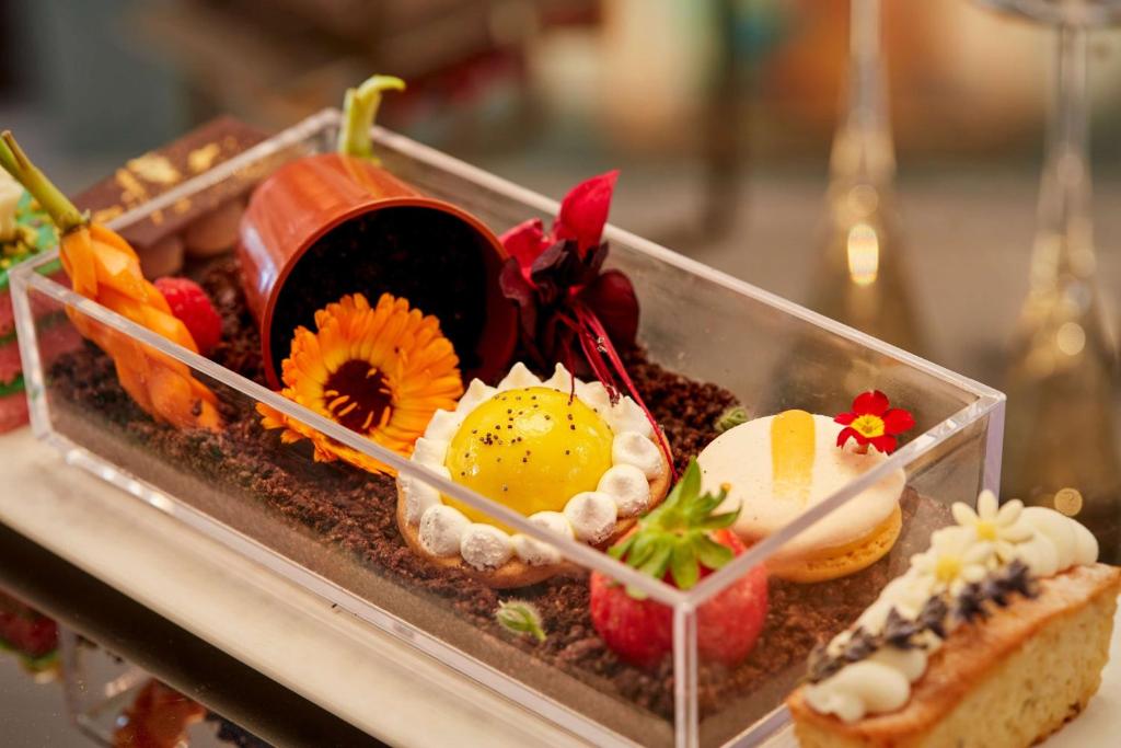 100 Queen's Gate Hotel London Kensington, Curio Collection by Hilton - Resim 15