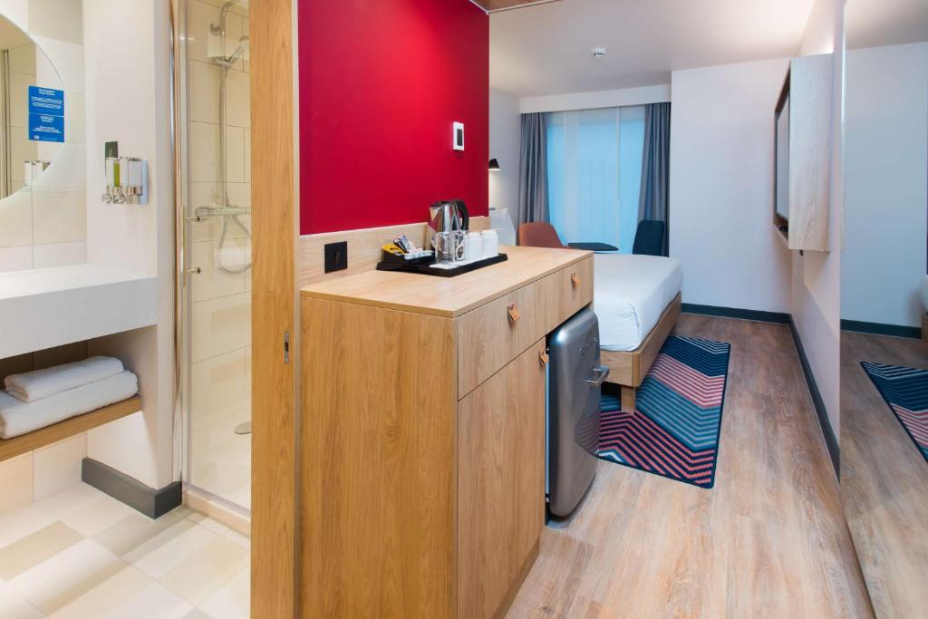 Hampton by Hilton London Park Royal - Resim 27