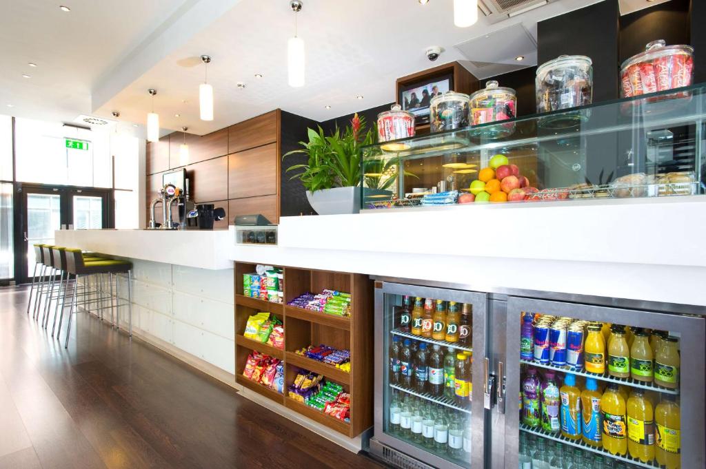 Hampton By Hilton Liverpool City Centre - Resim 14