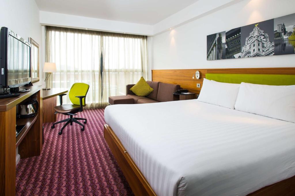 Hampton By Hilton Liverpool City Centre - Resim 8