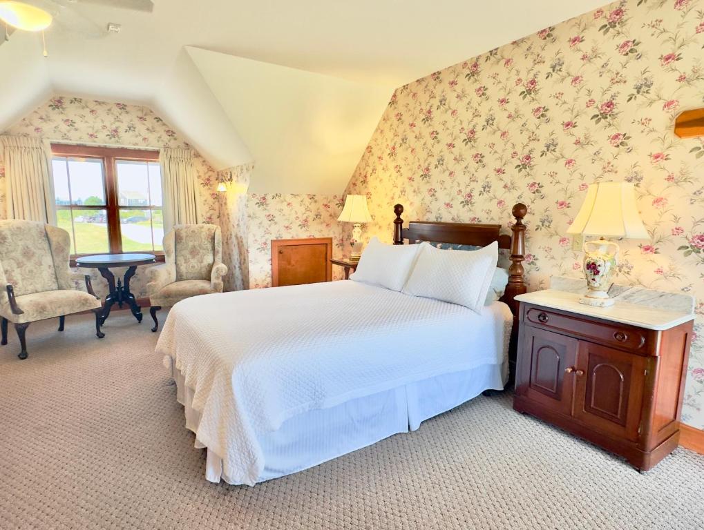 Rose Farm Inn - Queen Room With Sea View