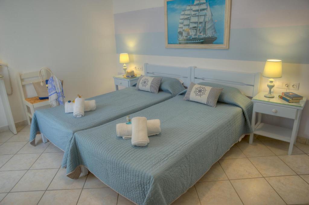 Hotel Cyclades - 3