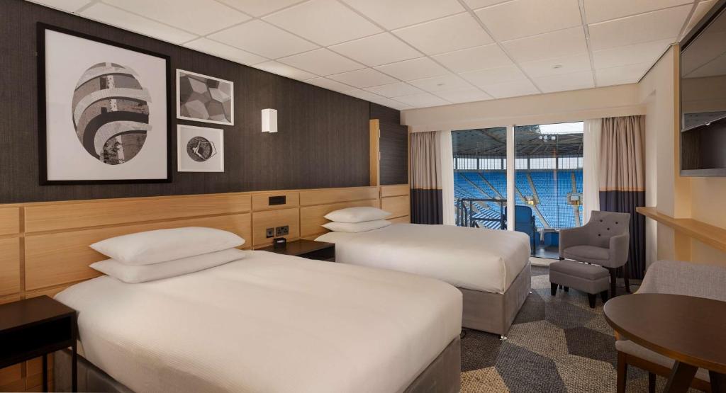 
Twin Guest Room with Pitch View
