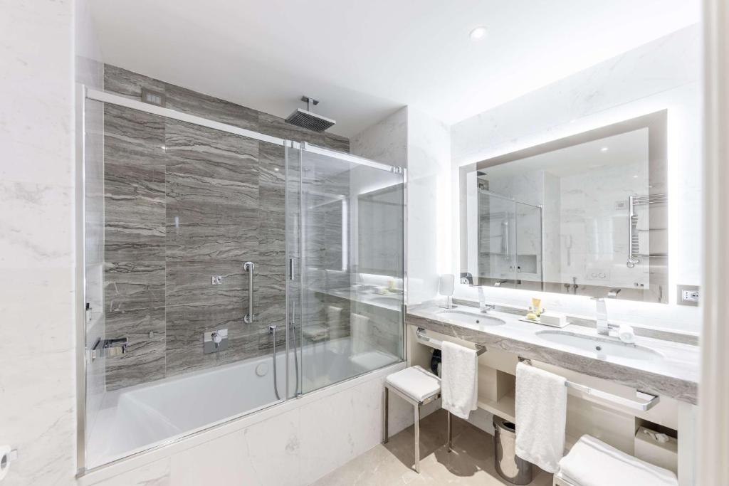 Aleph Rome Hotel, Curio Collection By Hilton - Resim 34