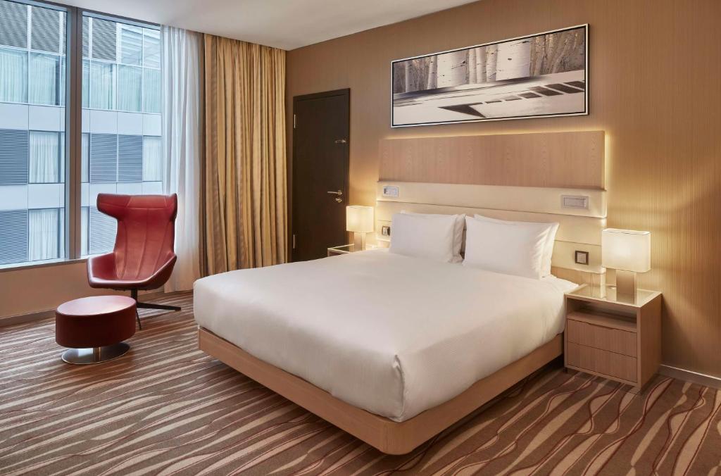 Hilton Frankfurt Airport - Resim 23