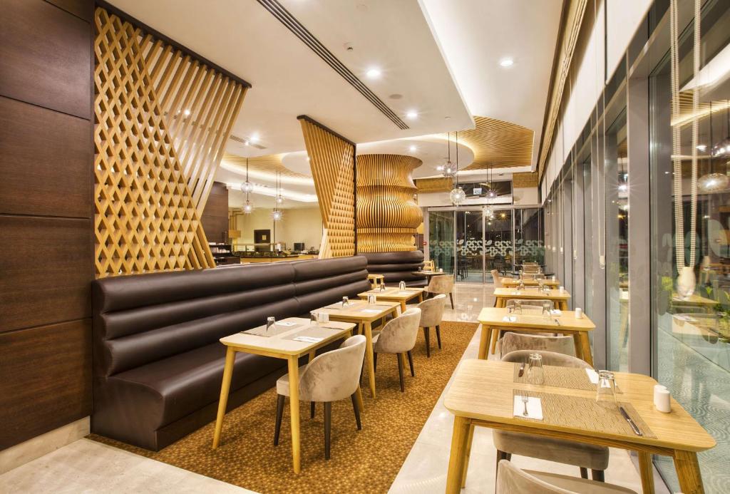 Гостиная зона в Hilton Garden Inn Isparta