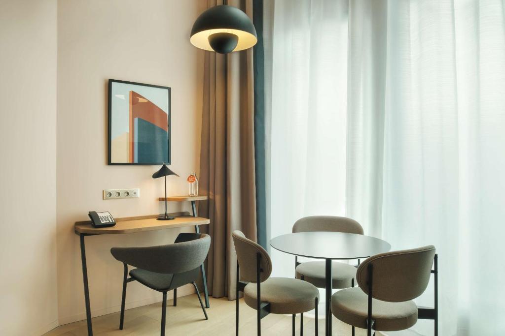 Canopy By Hilton Paris Eiffel Tower - Resim 13