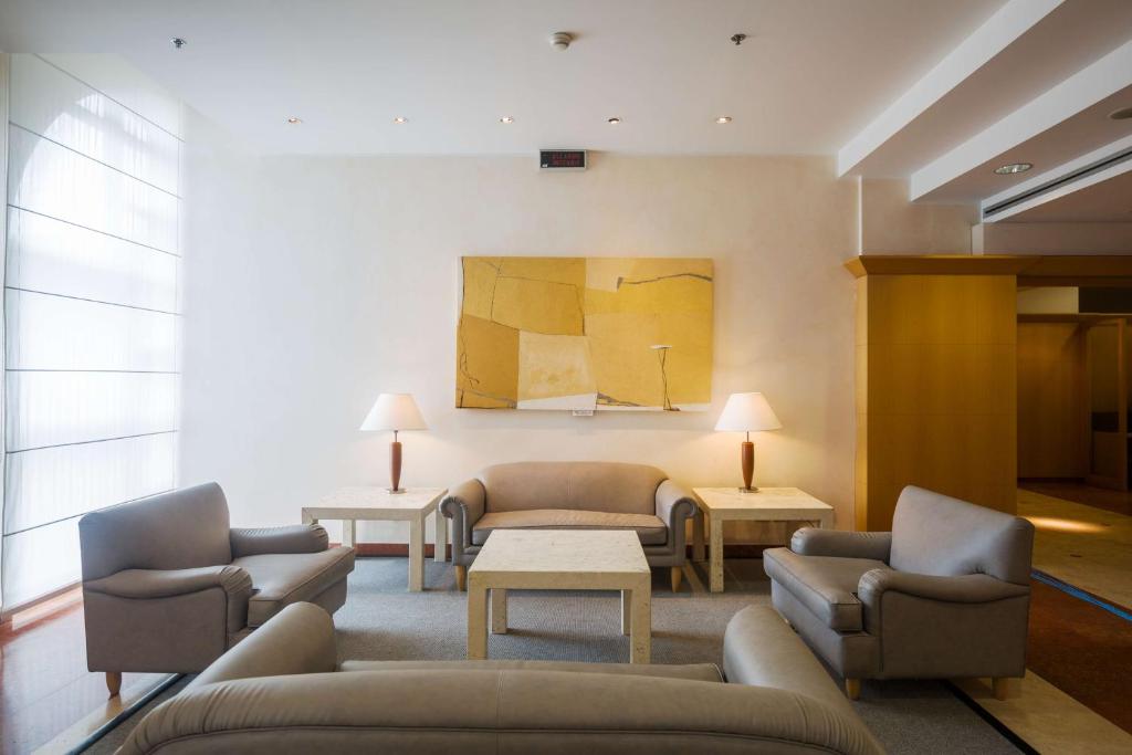 Posezení v ubytování Hilton Rome Airport