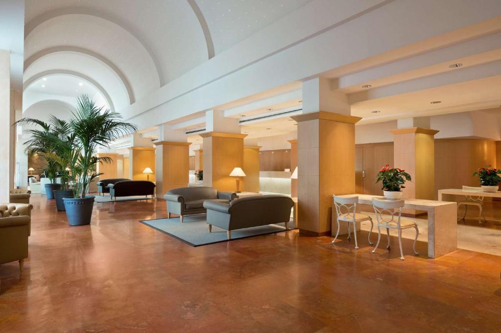 Posezení v ubytování Hilton Rome Airport