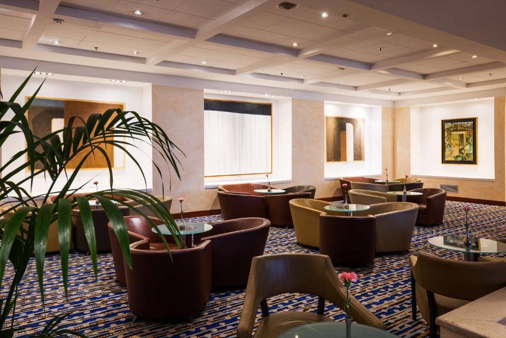 Posezení v ubytování Hilton Rome Airport