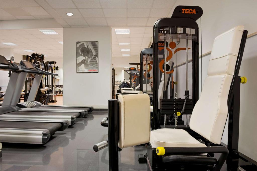 Fitness centrum a/nebo fitness zařízení v ubytování Hilton Rome Airport