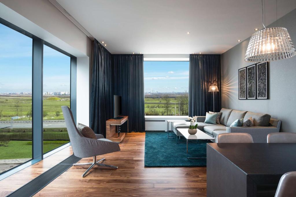 Hilton Saint Petersburg Expoforum - Suite King De Luxe