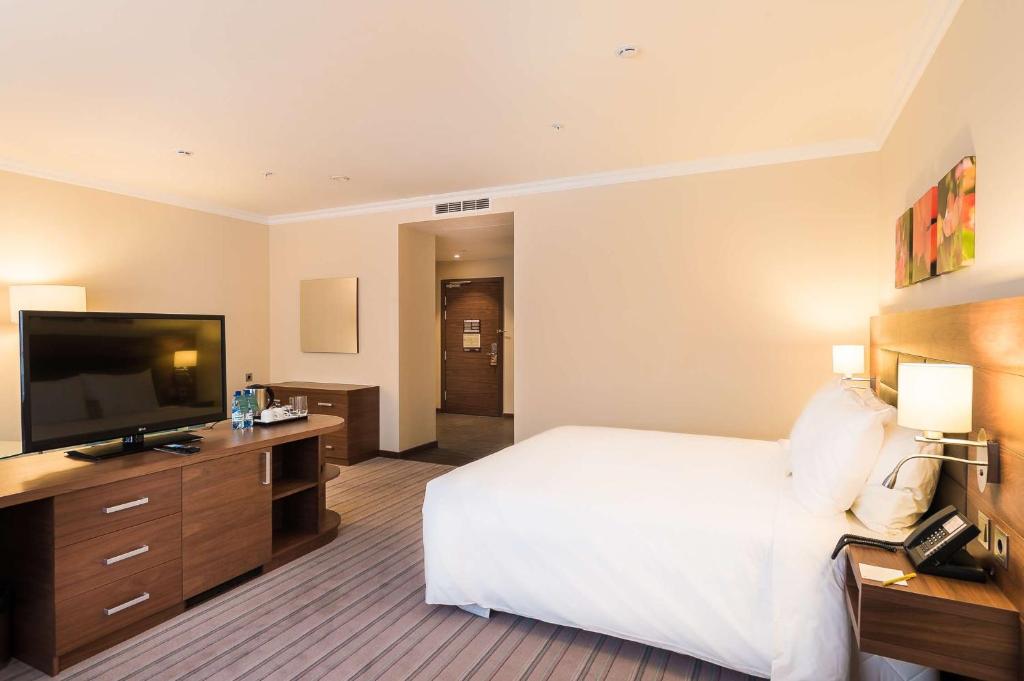 Hilton Garden Inn Krasnoyarsk - Junior Suite