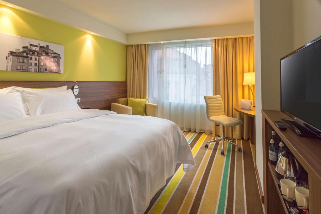 Hampton by Hilton Warsaw City Centre - Queen Room