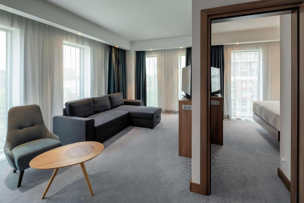 Hampton By Hilton Warsaw Mokotow - Resim 8