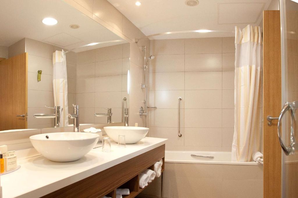 Kúpeľňa v ubytovaní Hilton Garden Inn Málaga