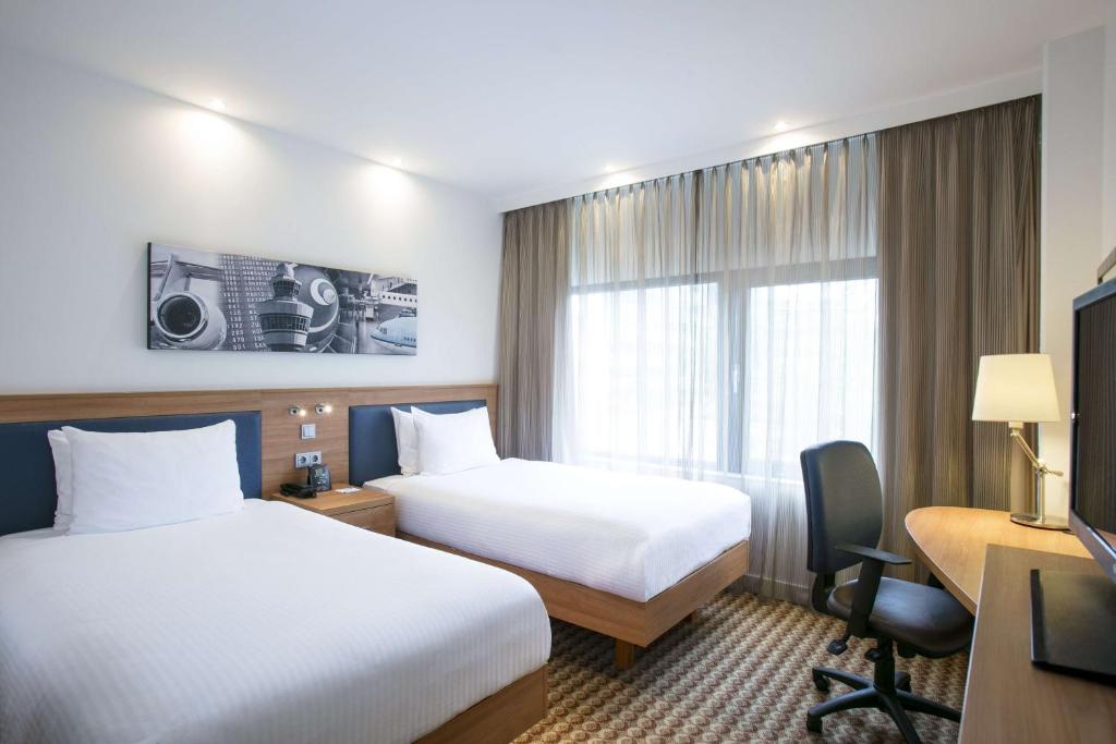 Hampton by Hilton Amsterdam Airport Schiphol - Resim 21