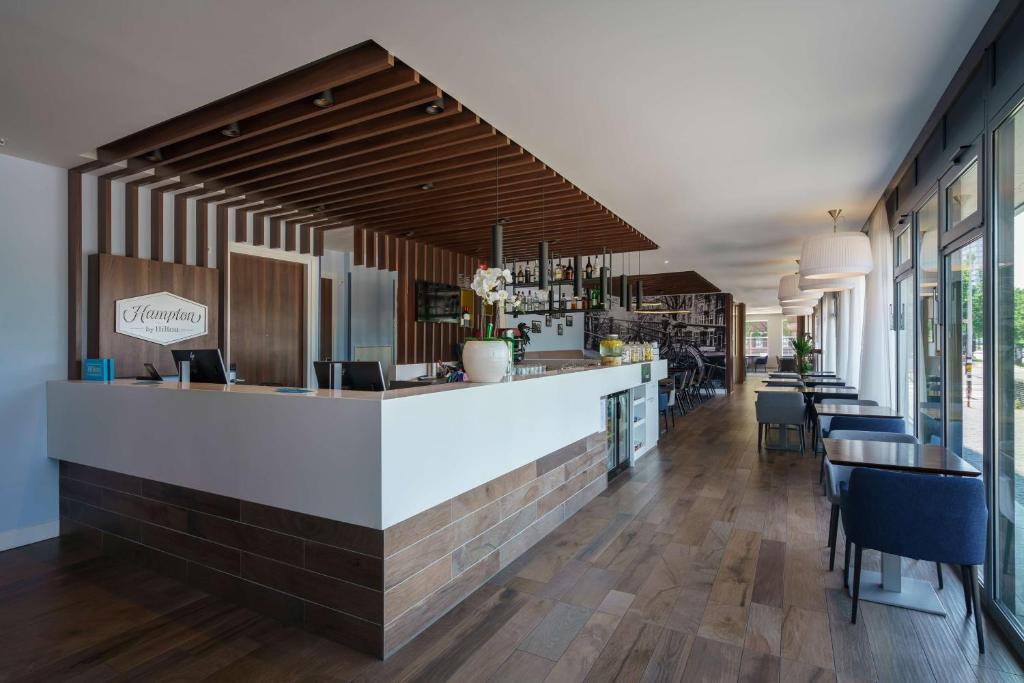 Hampton by Hilton Amsterdam Centre East - Resim 7