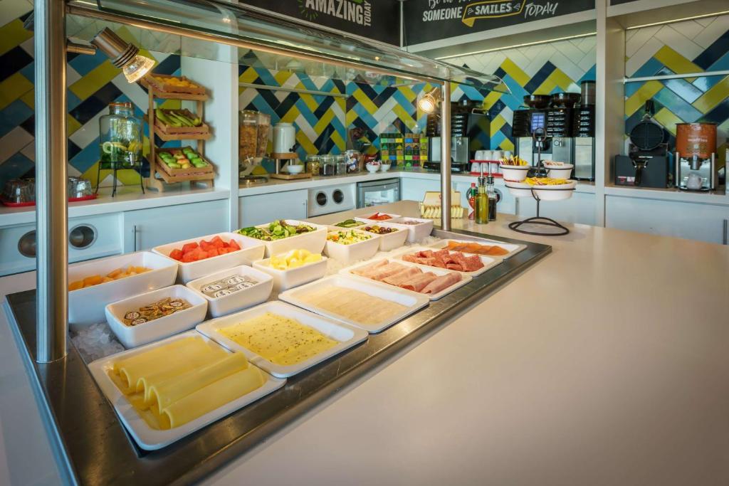 Hampton by Hilton Amsterdam Centre East - Resim 20