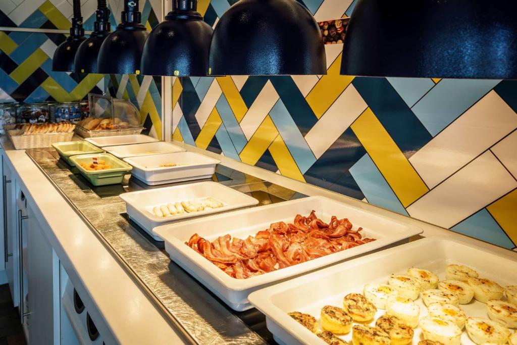 Hampton by Hilton Amsterdam Centre East - Resim 21