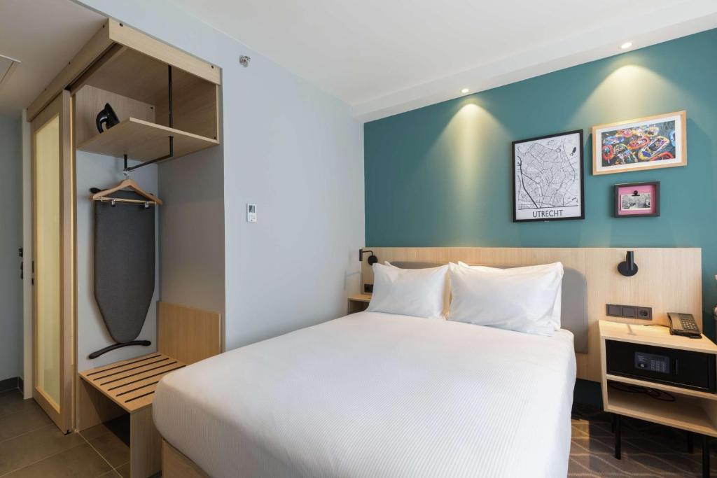 Hampton By Hilton Utrecht Centraal Station - Habitación De La Reina
