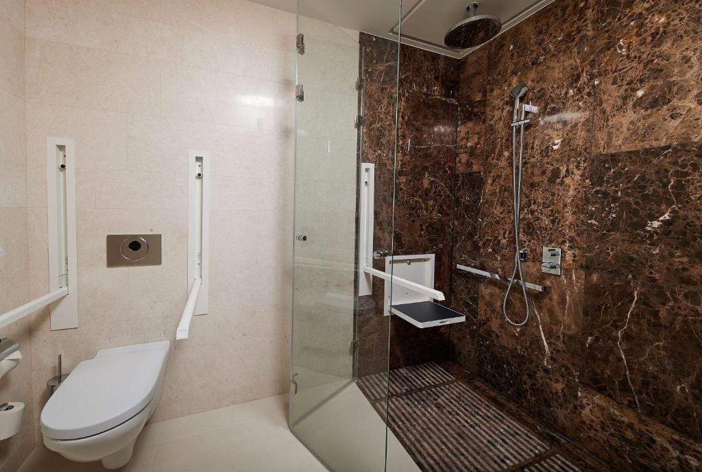Koupelna v ubytování Hilton Belgrade