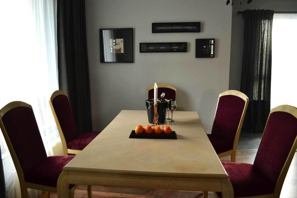 JN Boutique Apartments - Duplex Two-Bedroom Apartment