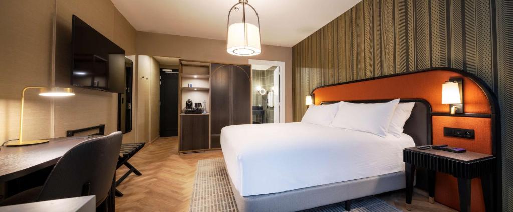 DoubleTree By Hilton Brussels City - Resim 37