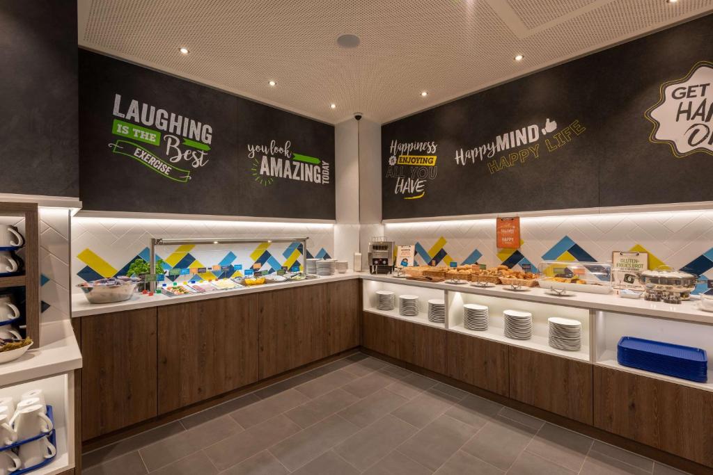 Hampton by Hilton Düsseldorf City Centre - Resim 23