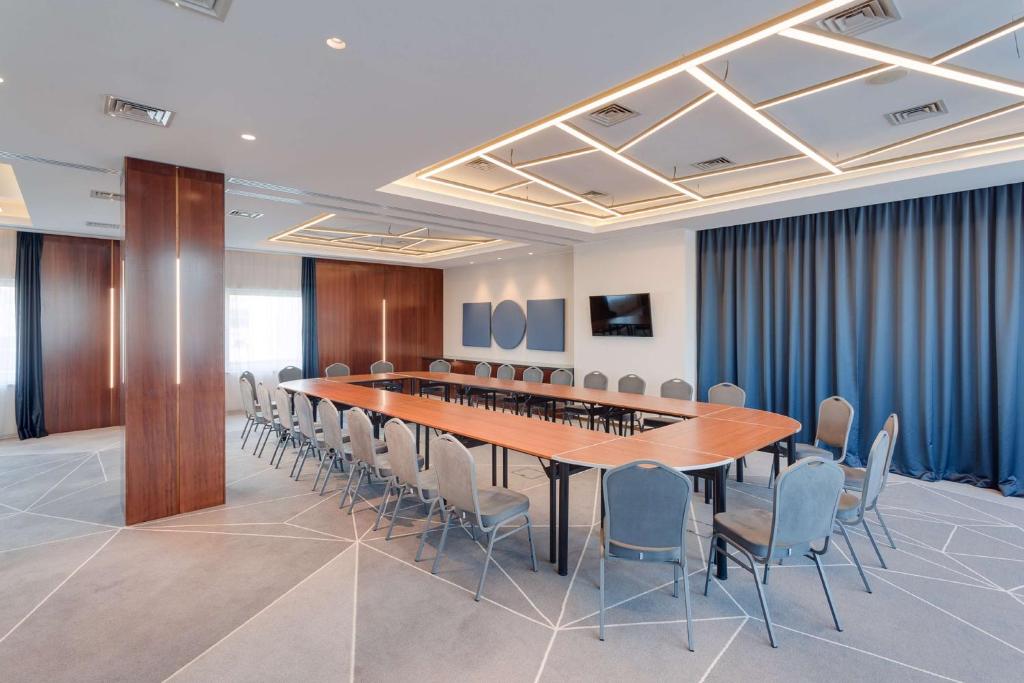 DoubleTree by Hilton Hotel Cluj - City Plaza - Resim 41