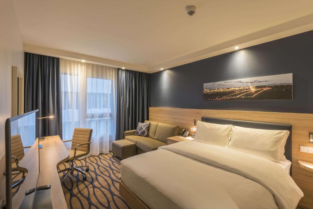 Hampton By Hilton Frankfurt Airport - Resim 18