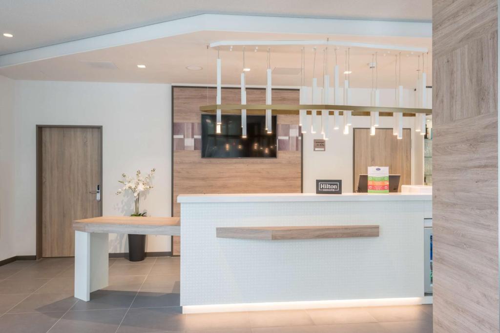 Hampton By Hilton Frankfurt City Centre East - Resim 10