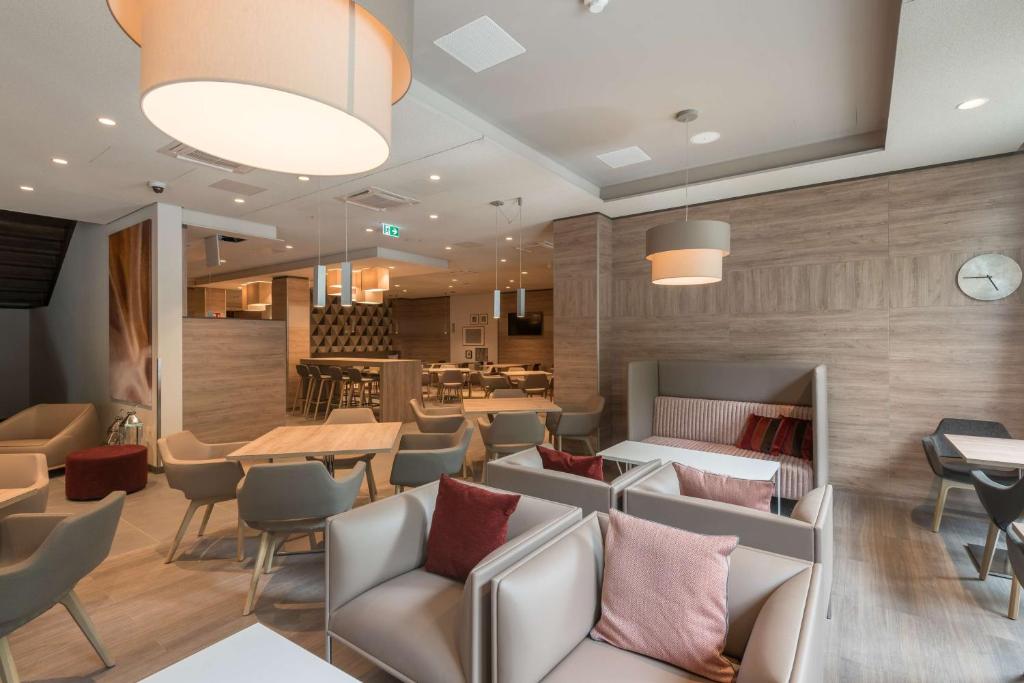 Hampton By Hilton Frankfurt City Centre East - Resim 14