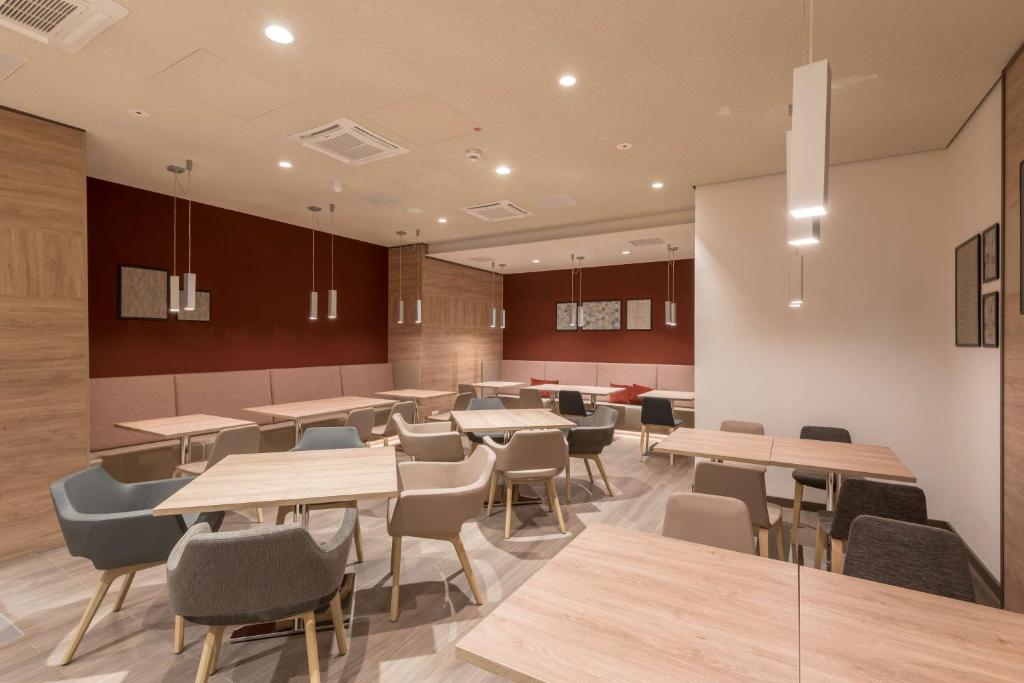 Hampton By Hilton Frankfurt City Centre East - Resim 15