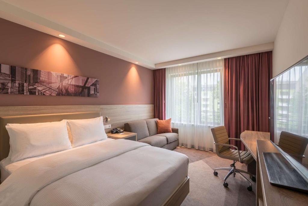 Hampton By Hilton Frankfurt City Centre East - Resim 2