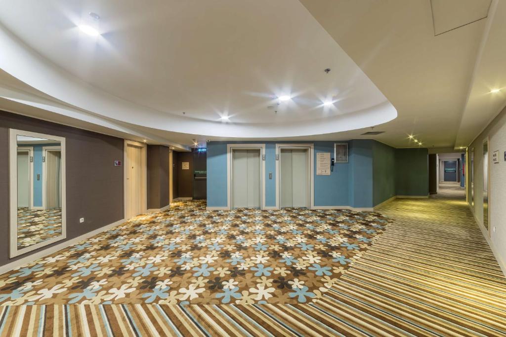 Hampton By Hilton Iasi - Resim 17