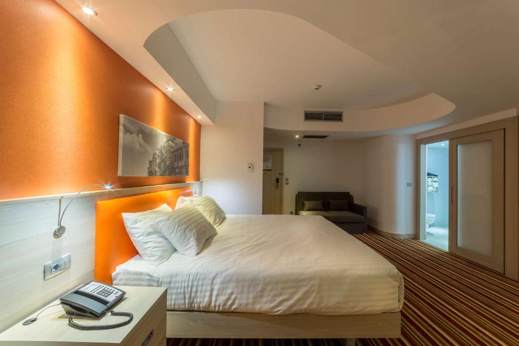 Hampton By Hilton Iasi - Familienzimmer