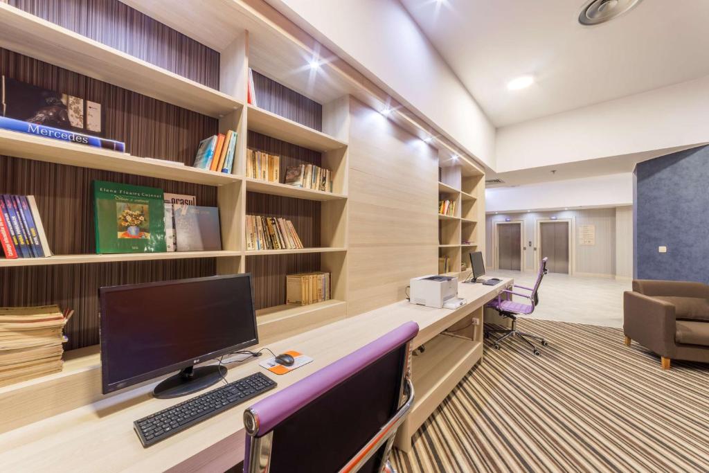 Hampton By Hilton Iasi - Resim 38