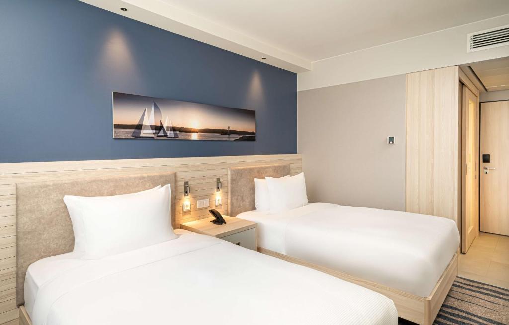 Hampton By Hilton Kiel - Twin Room