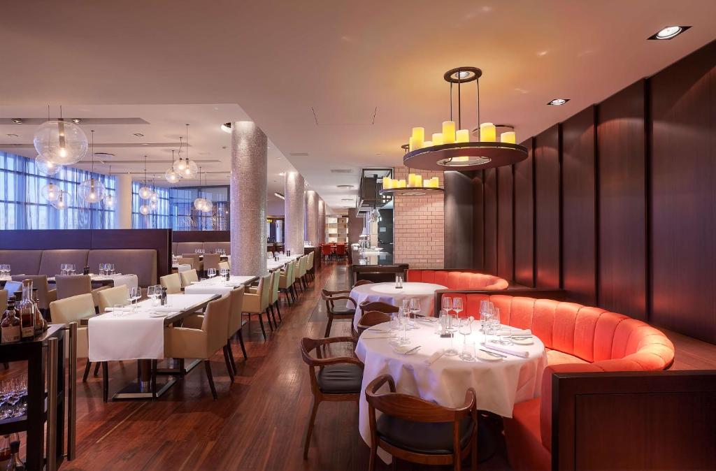 Restaurace v ubytování Hilton Reykjavik Nordica