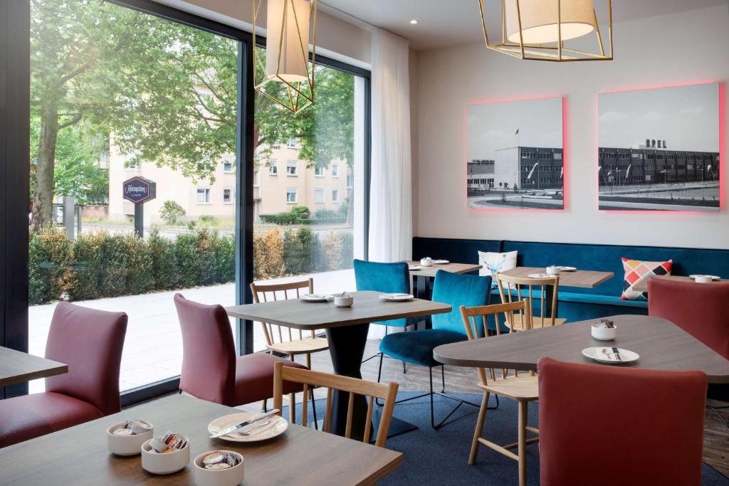 Posezení v ubytování Hampton By Hilton Kaiserslautern