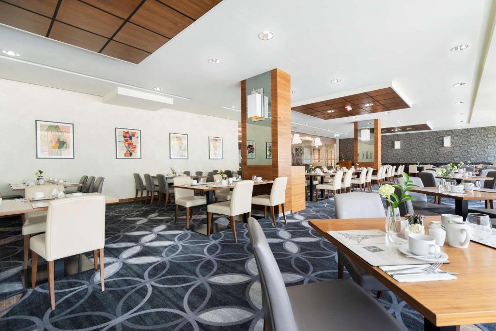 DoubleTree by Hilton Krakow Hotel & Convention Center - Resim 17