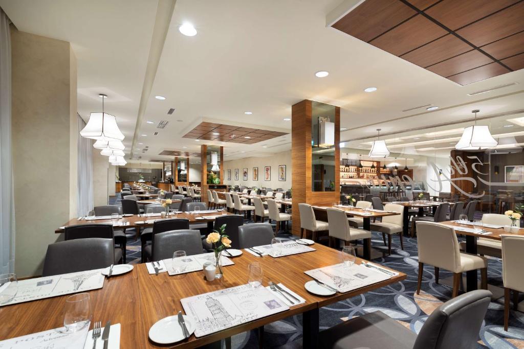 DoubleTree by Hilton Krakow Hotel & Convention Center - Resim 18