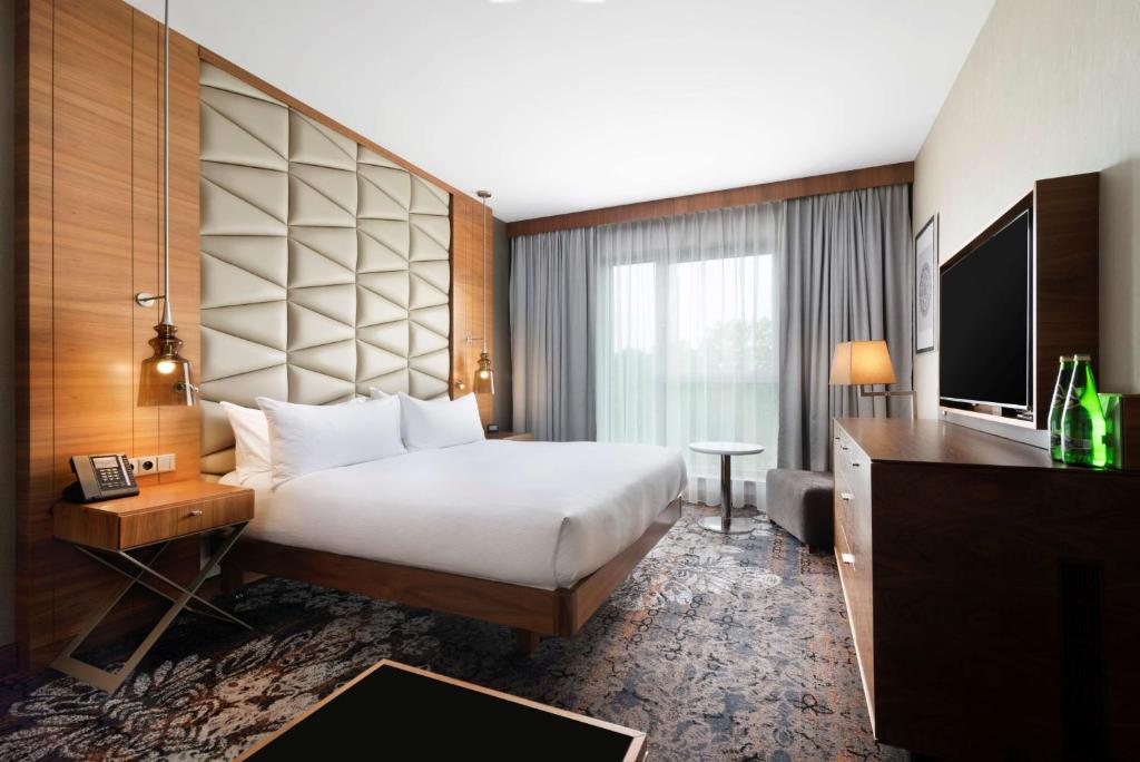 DoubleTree by Hilton Krakow Hotel & Convention Center - Resim 23