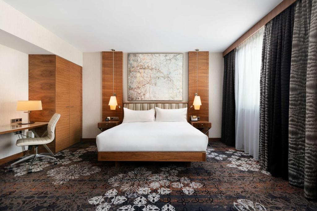 DoubleTree by Hilton Krakow Hotel & Convention Center - Resim 36