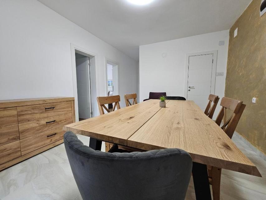 Fotografie z fotogalerie ubytování Guesthouse Silva v destinaci Vinci